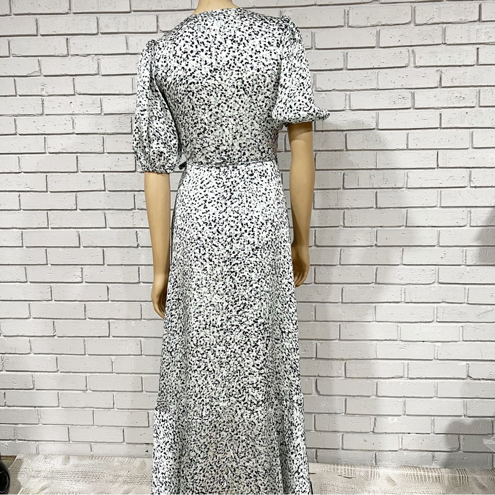 Club Monaco Women’s Spotted Dress - Picture 8 of 13
